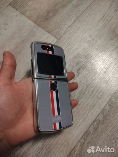 Motorola Razr 2020, 8/256 ГБ