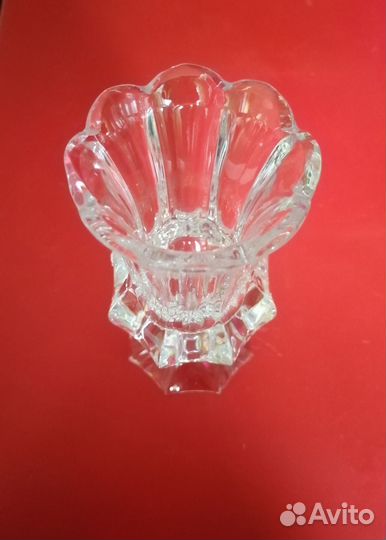 Ваза для цветов хрустальная