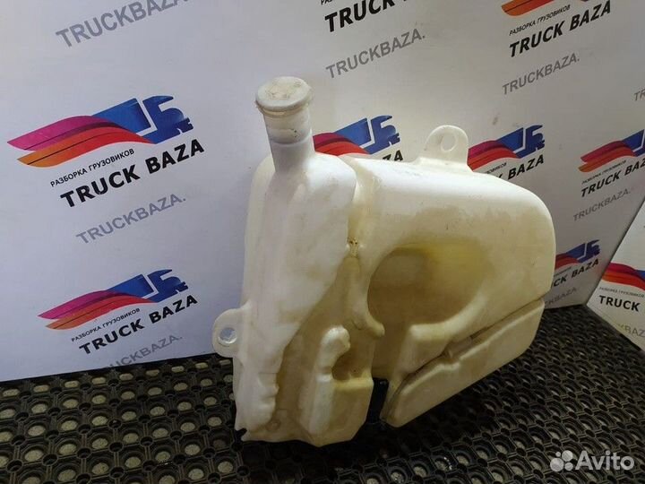 Бачок омывателя лобового стекла Renault Magnum