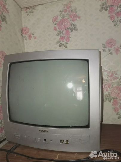 Телевизор Vestel Модель:15720TFT