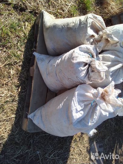 Навоз в мешках козий, куриный