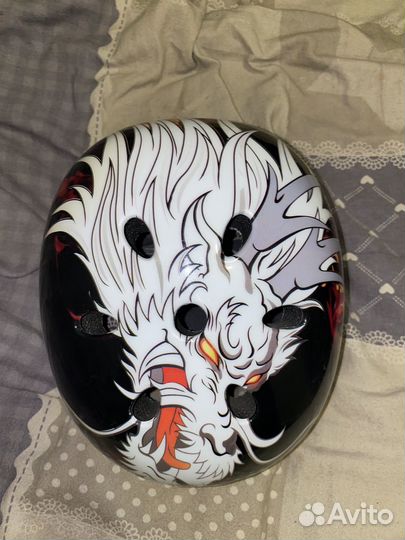 Шлем для скейтборда