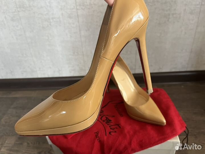 Женские Туфли Christian Louboutin CL 37,5 Pigalle