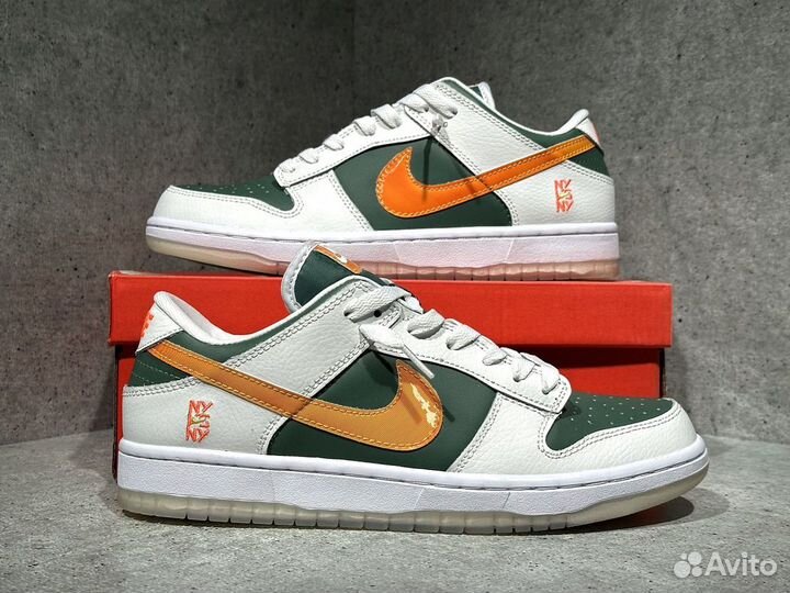 Кроссовки Nike Dunk Low 