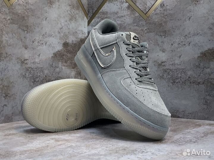 Кроссовки Nike air force 1