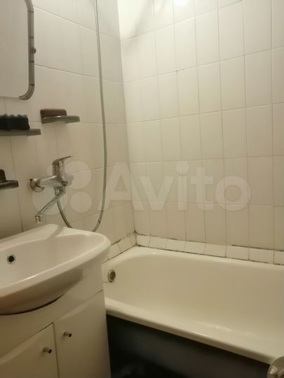 2-к. квартира, 50 м², 6/9 эт.