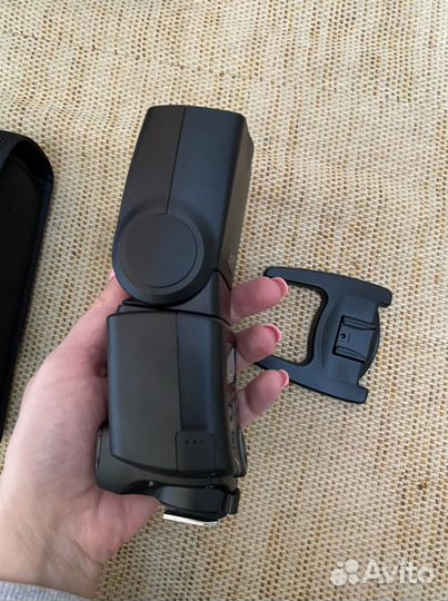 Вспышка камеры canon speedlite 430EX II