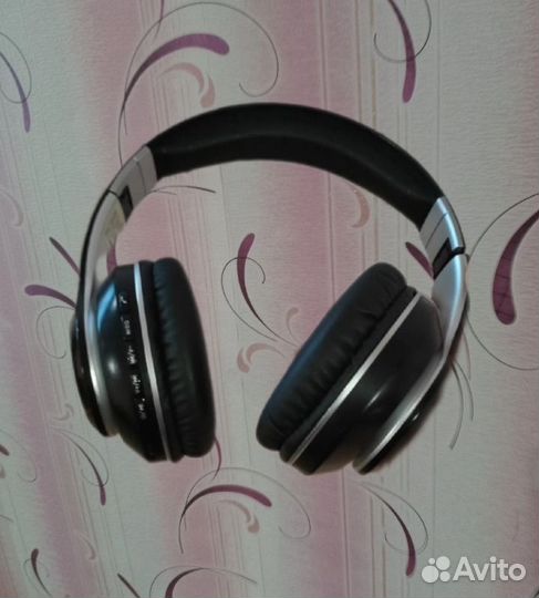 Модель:Defender, B545 FreeMotion Bluetooth