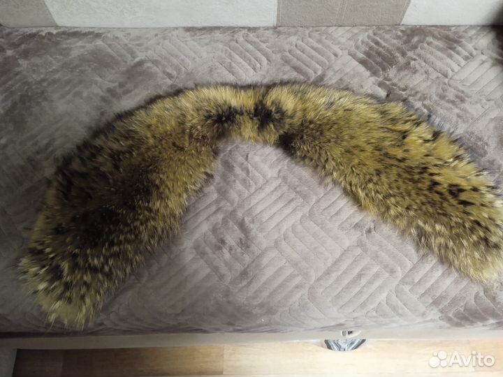 Воротник из енота 90 см