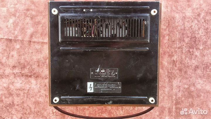 Магнитофон. Приемник. Радио времён СССР