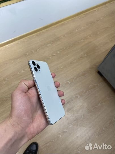 iPhone 11 Pro, 256 ГБ