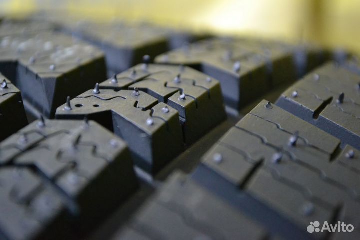 Tourador Winter Pro TSU1 245/40 R19 97V