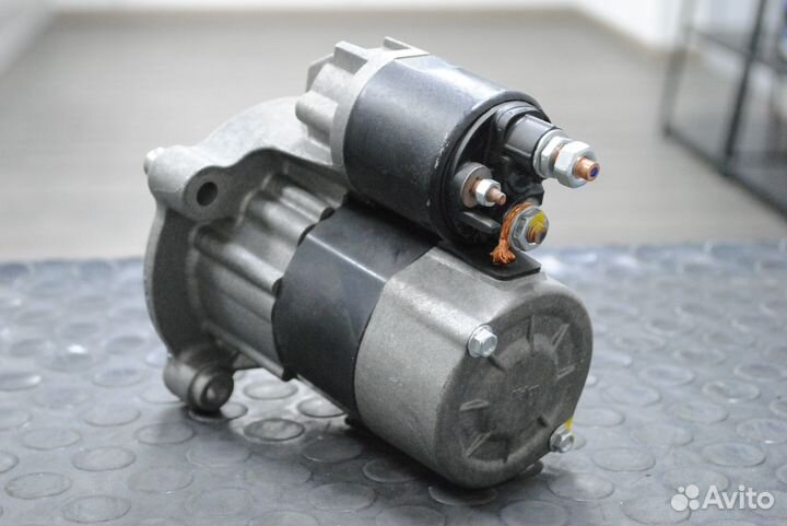 Стартер Peugeot 307, Citroen C4 1.4, 1.6 Valeo