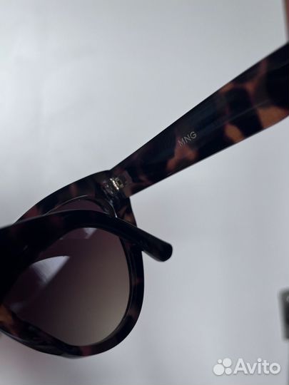 Солнцезащитные очки Mango