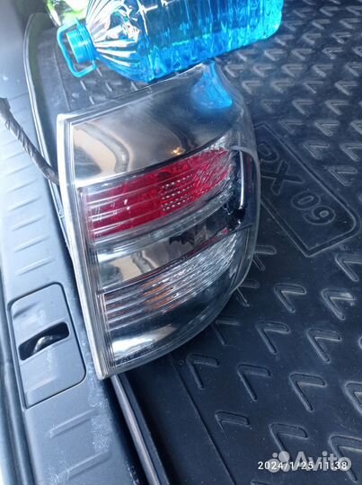 Фара задняя правая