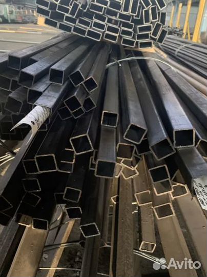 Профильная труба, арматура