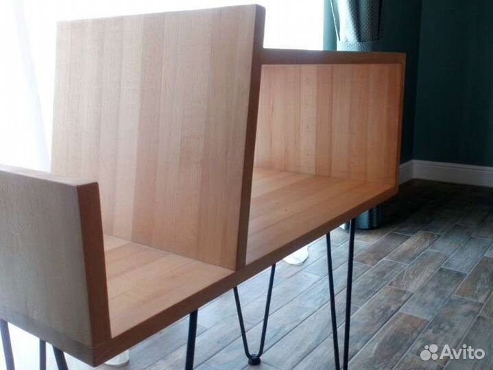 Столик под виниловый проигрыватель