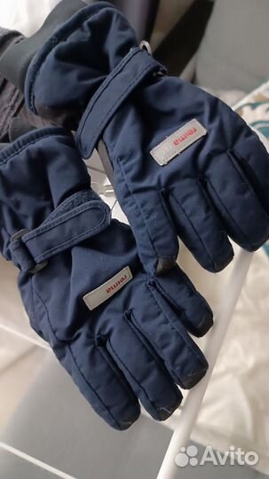 Шапка Lassie, шарф Lenne, варежки и перчатки Reima