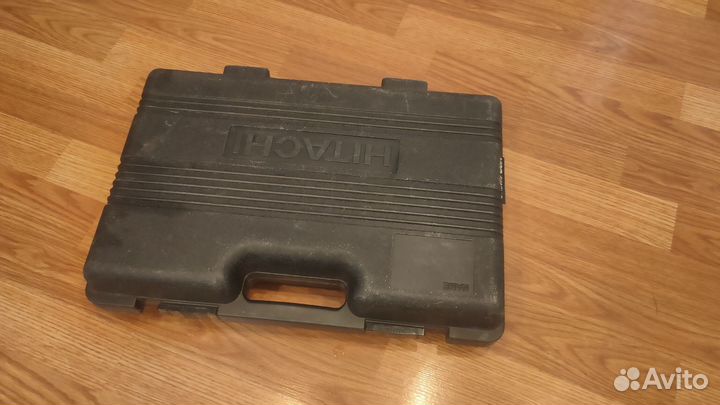 Аккумуляторная дрель шуруповерт Hitachi ds14dsl