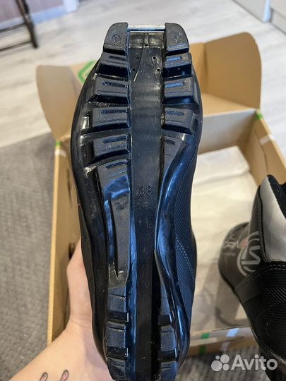 Лыжные ботинки