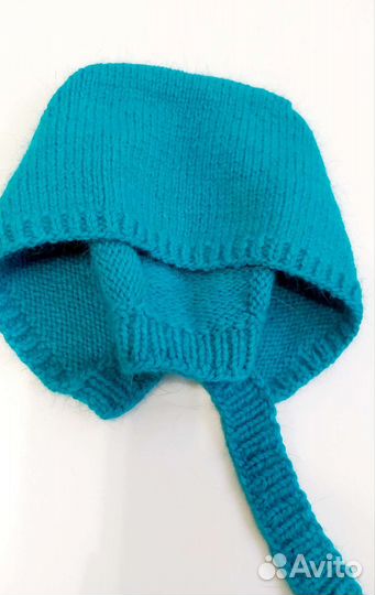 Чепчик вязаный женский