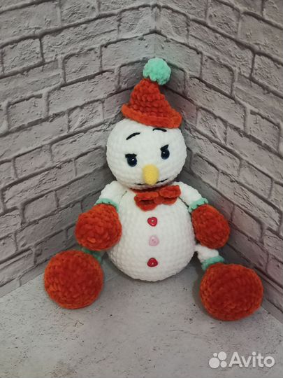 Новогодний снеговик