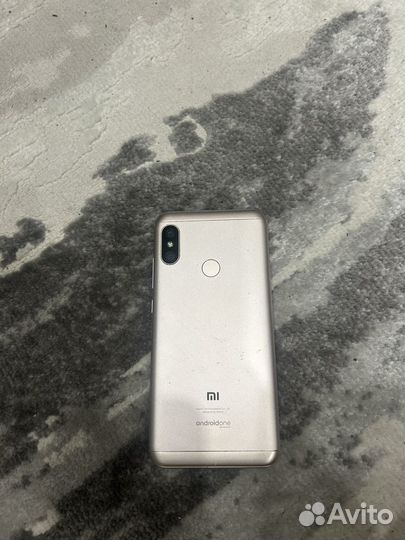 Xiaomi Mi A2, 4/64 ГБ