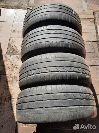 Bridgestone Blizzak LM-18 225/55 R17