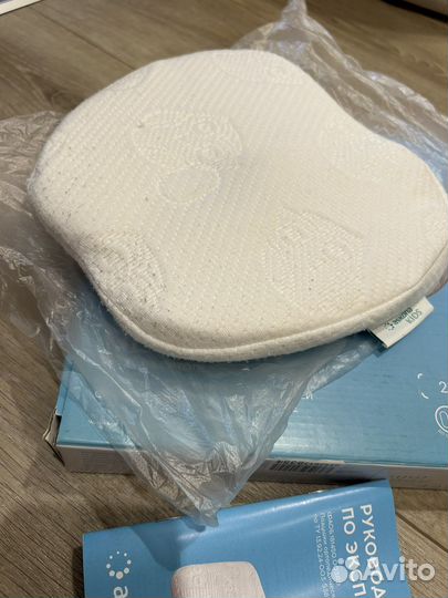 Подушка ортопедическая для новорожденных