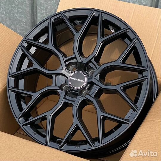 Литые Диски Vossen HF2 R17 5*100 Black