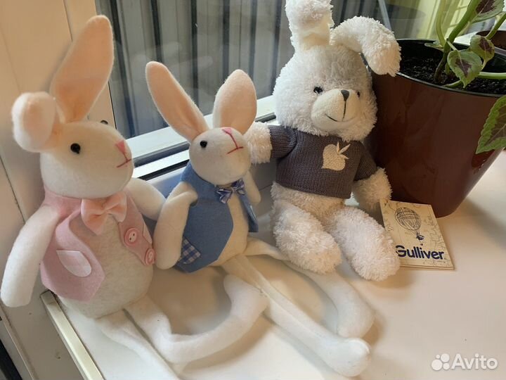 Мягкие игрушки зайчики