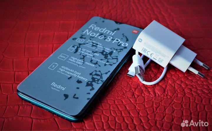 Продам телефон