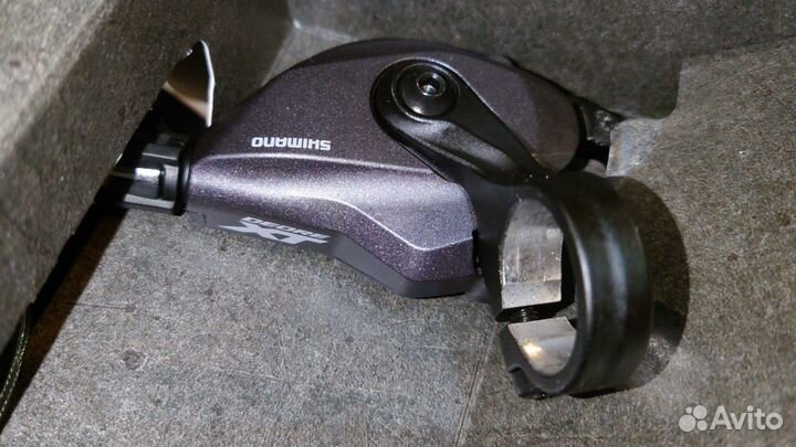 Манетка правая Shimano Deore XT SL-M8100-R 12ск