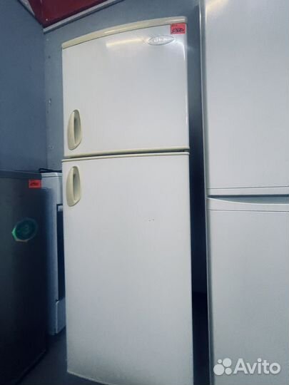 Холодильник маленький