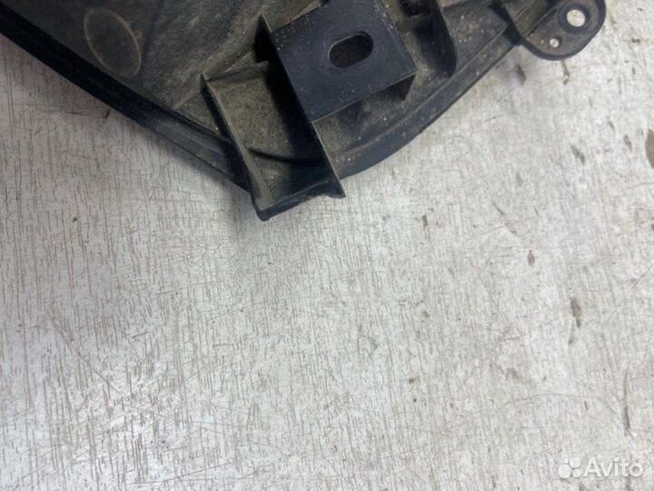 Фонарь противотуманный задний левый Mitsubishi