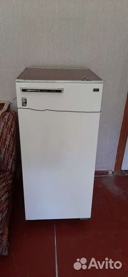 Мебель, машина,ковер