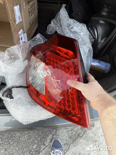 Задняя левая фара kia ceed 2010-2012