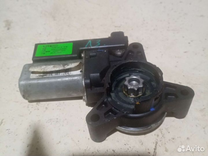 Мотор стеклоподъемника задний левый Hover H5