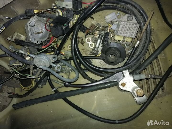 Запчасти на скутер сузуки, хонда