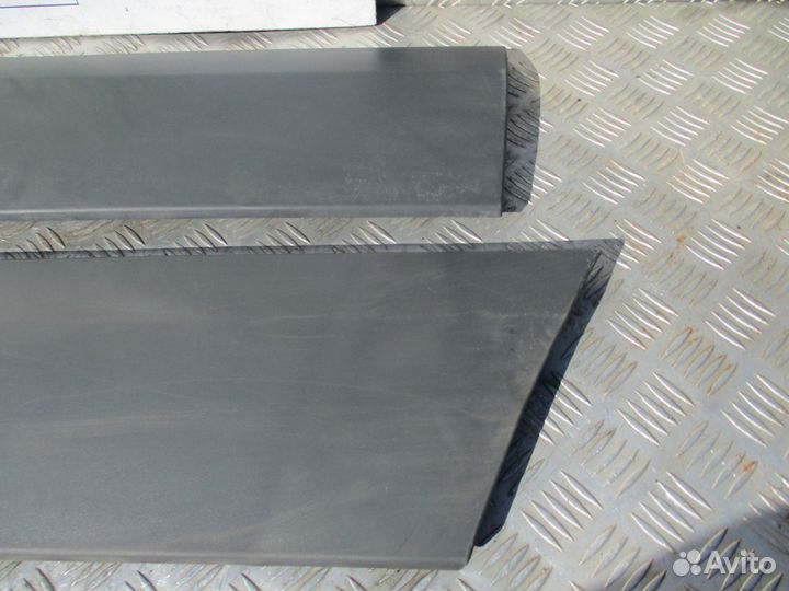 Накладка двери передней Volkswagen Crafter 11г