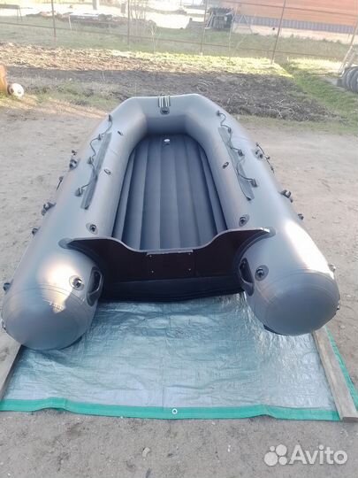 Лодка Фрегат 310Air