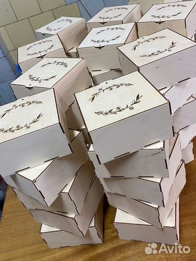 Подарочная упаковка коробки деревянные