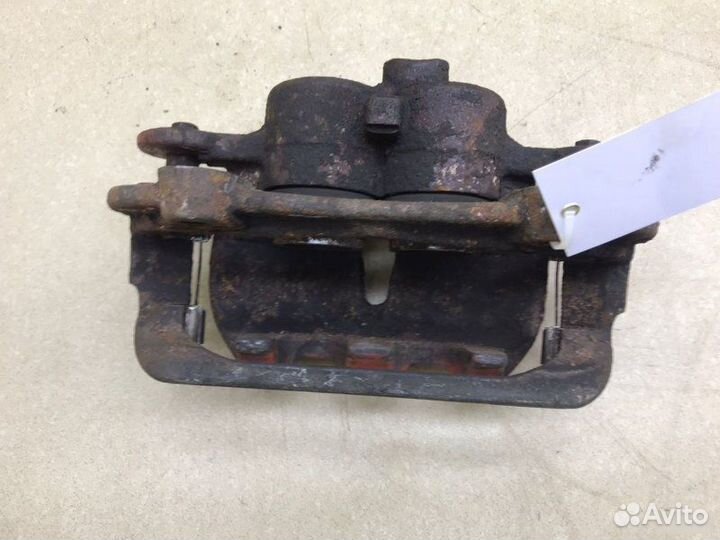 Суппорт передний правый Land Rover Range Rover