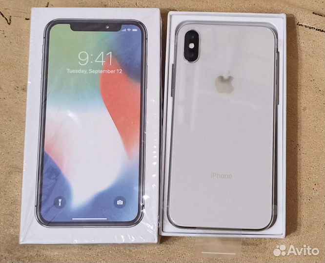 iPhone X, 256 ГБ