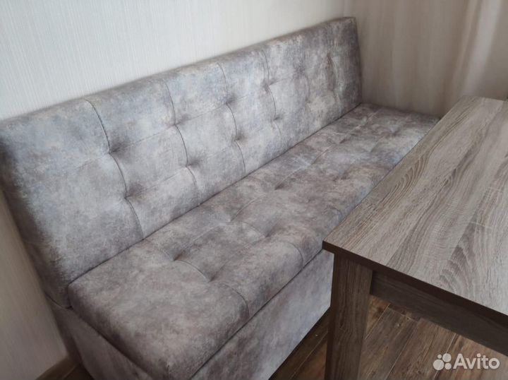 Кухонный диван скамья