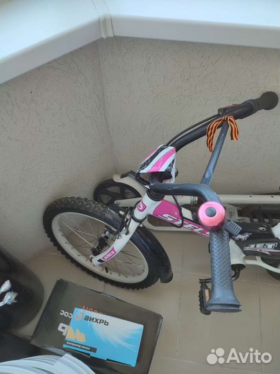 Детский велосипед радиус 18
