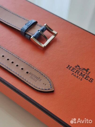 Ремень и застёжка Hermes в коробке