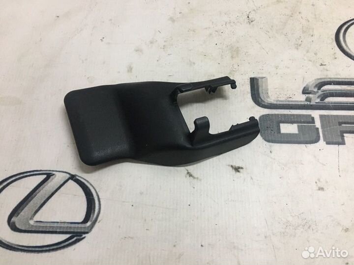 Накладка переднего сиденья лев. перед. Lexus RX450