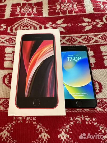 iPhone SE 2020 128 Red