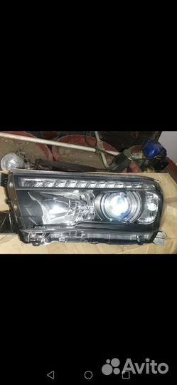 Фары на хайлюкс